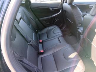 2014 Volvo V40 - Thumbnail