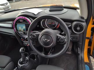 2014 Mini Cooper - Thumbnail