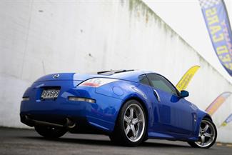 2004 Nissan Fairlady - Thumbnail