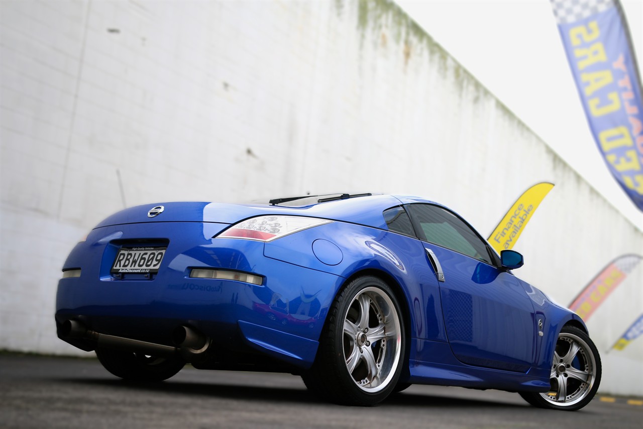 2004 Nissan Fairlady