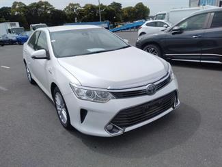 2015 Toyota Camry - Thumbnail