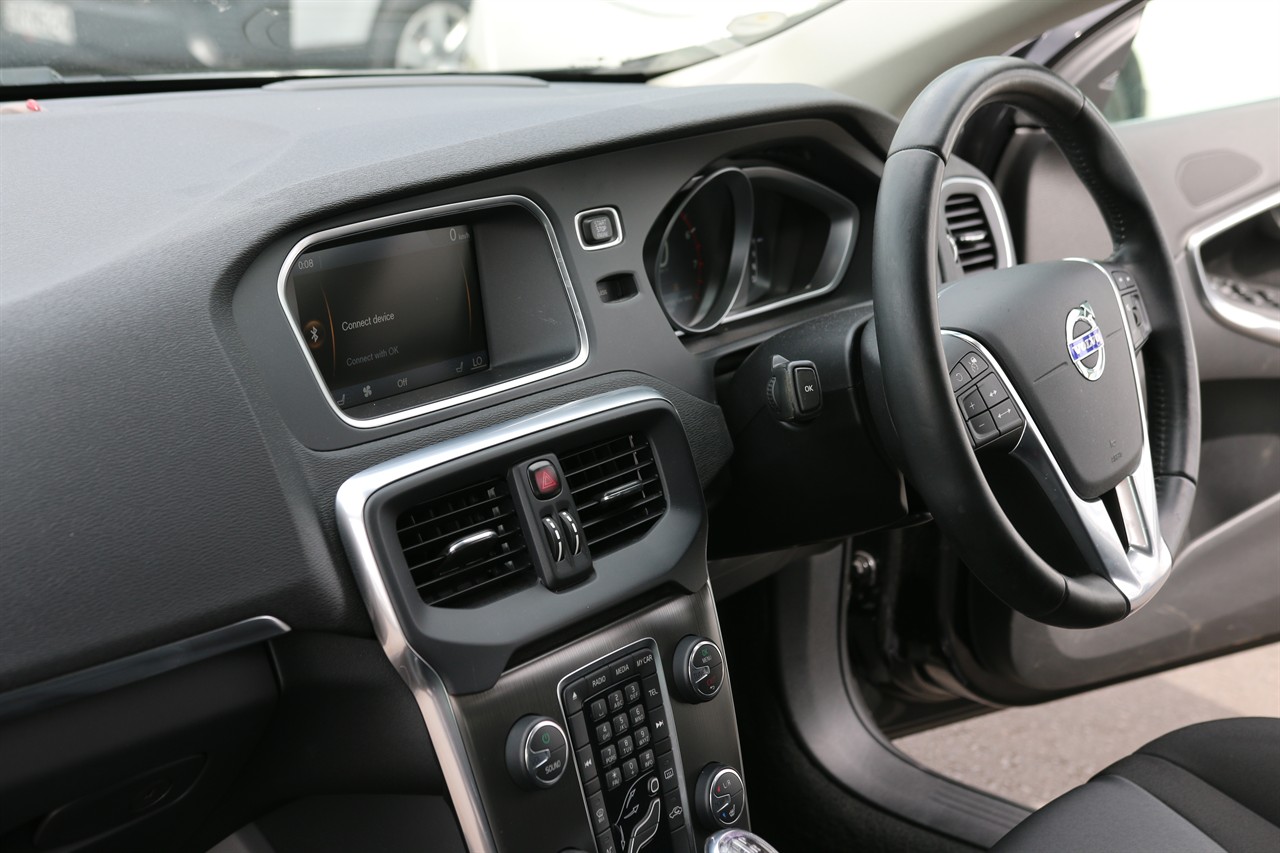 2013 Volvo V40