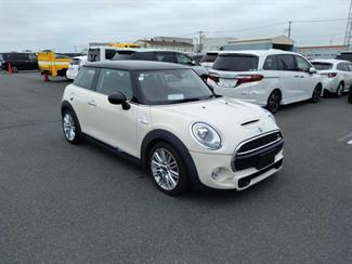 2016 Mini Cooper - Thumbnail