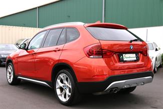 2015 BMW X1 - Thumbnail