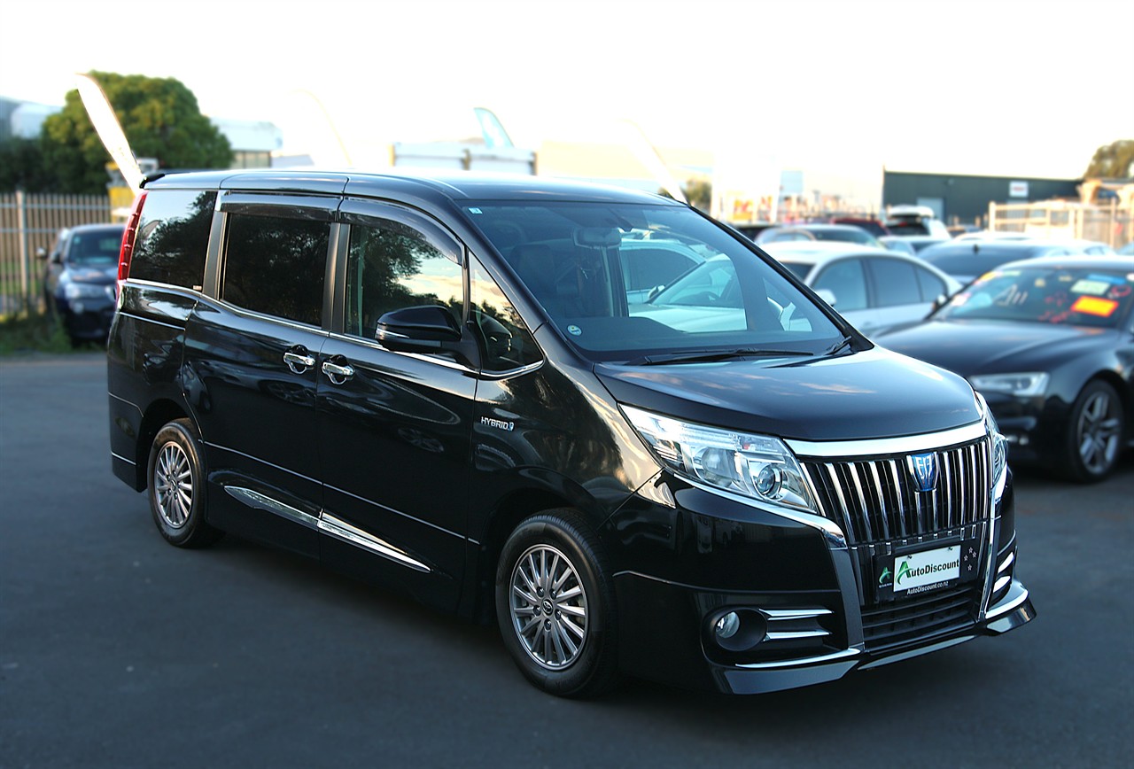 2015 Toyota Esquire