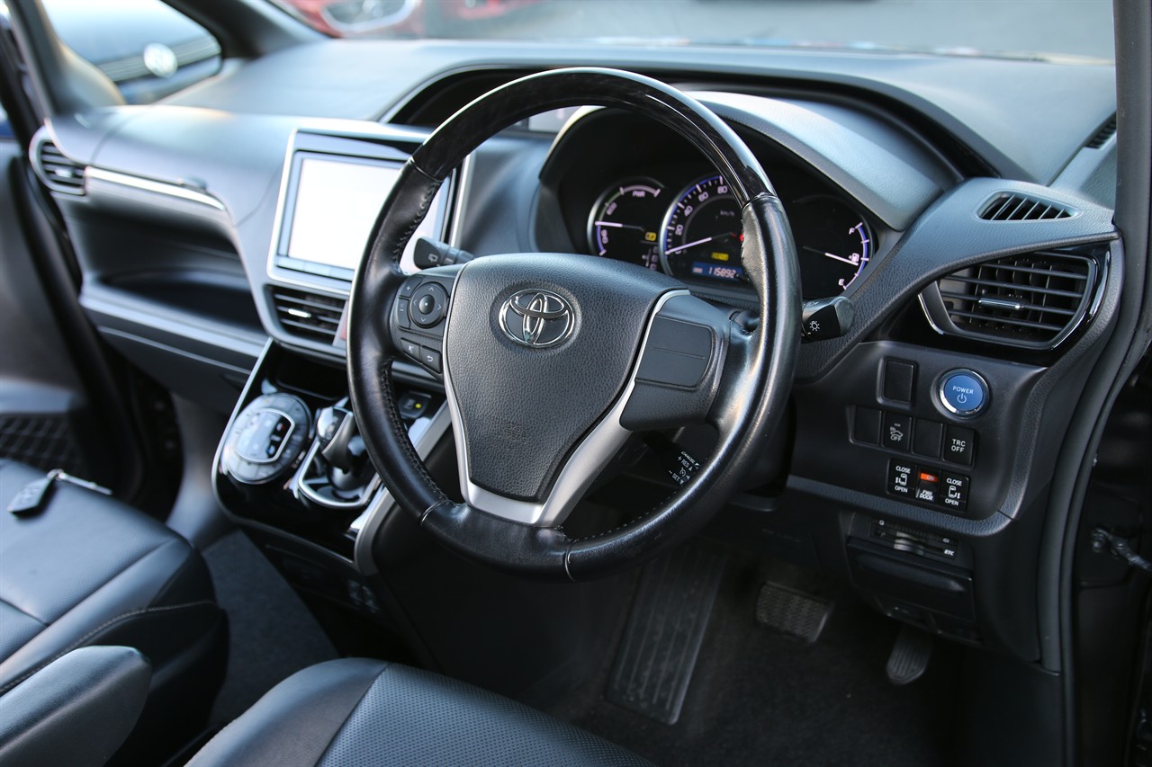 2015 Toyota Esquire