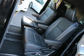 2015 Toyota Esquire - Thumbnail