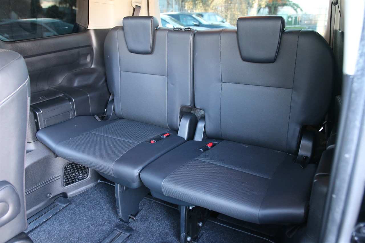 2015 Toyota Esquire