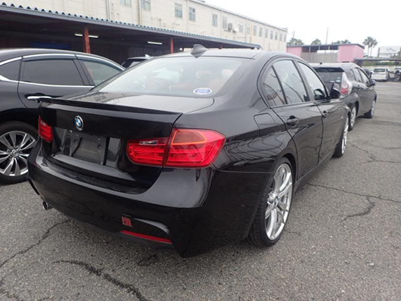 2014 BMW 320i