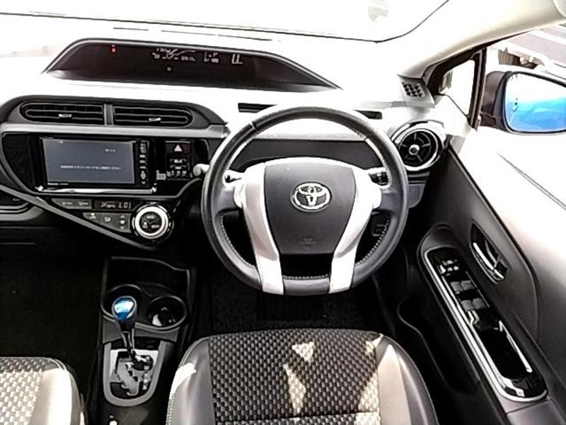 2015 Toyota Aqua