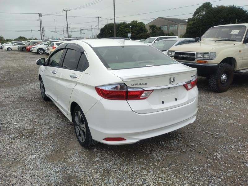 2016 Honda Grace