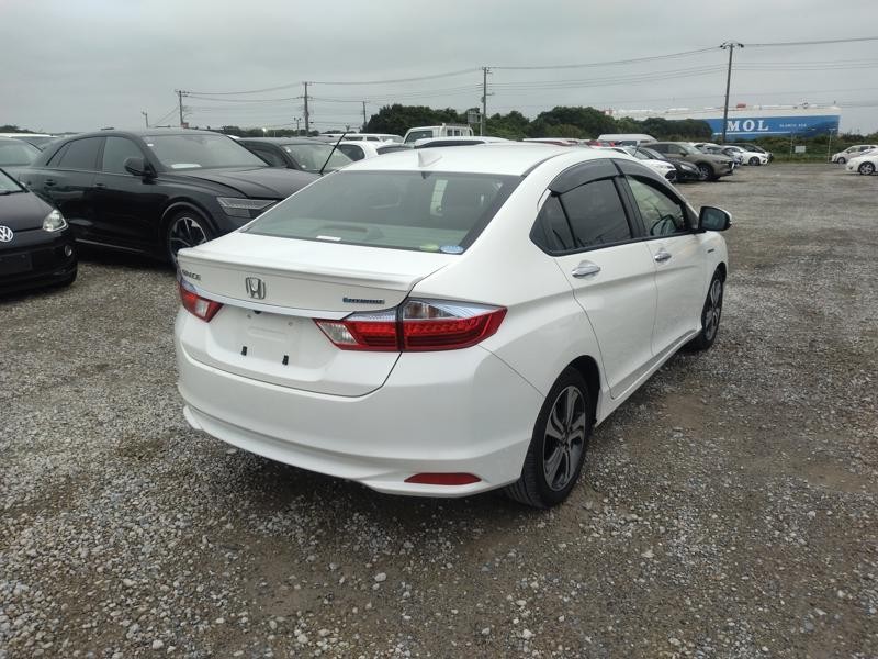 2016 Honda Grace