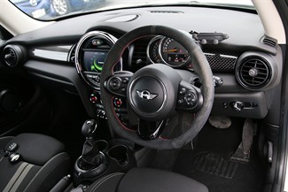 2016 Mini Cooper - Thumbnail