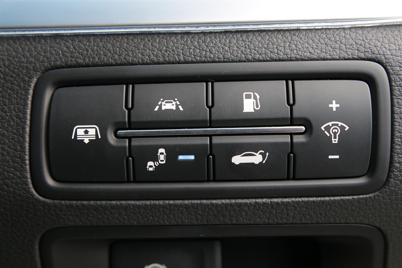 2014 Hyundai Genesis