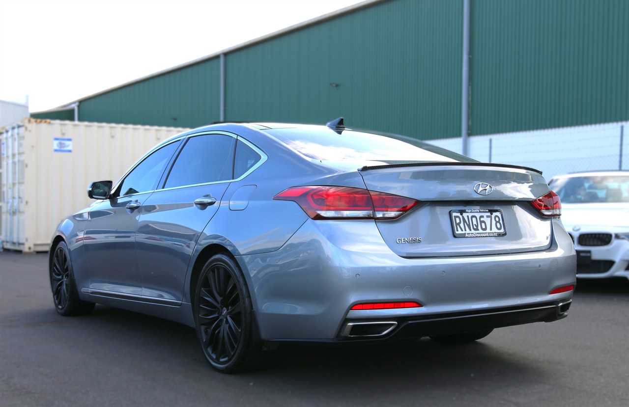 2014 Hyundai Genesis