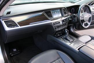 2014 Hyundai Genesis - Thumbnail
