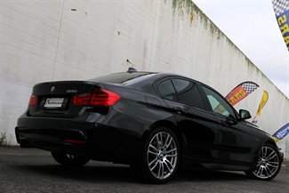 2013 BMW 320i - Thumbnail