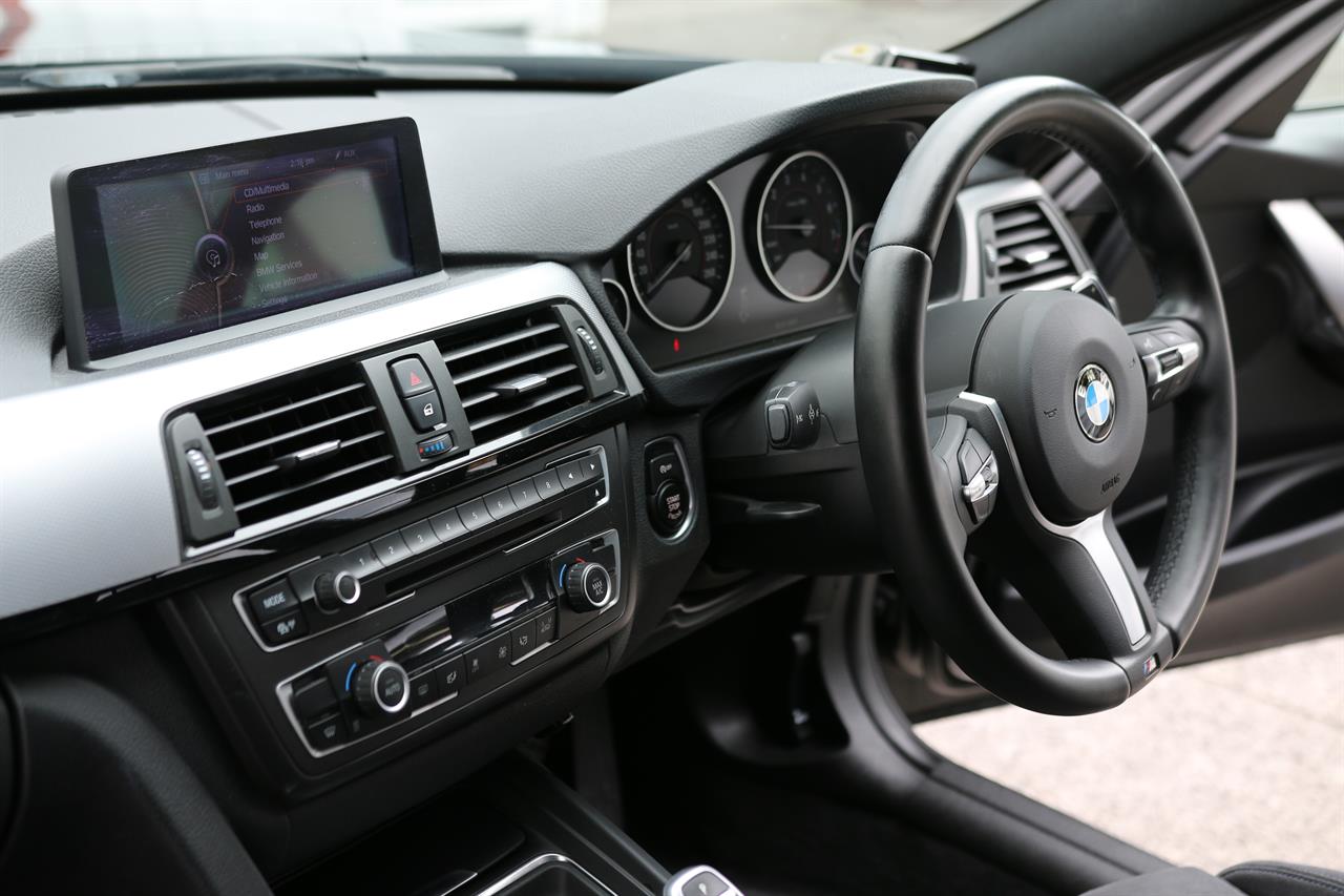 2013 BMW 320i