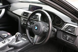 2013 BMW 320i - Thumbnail
