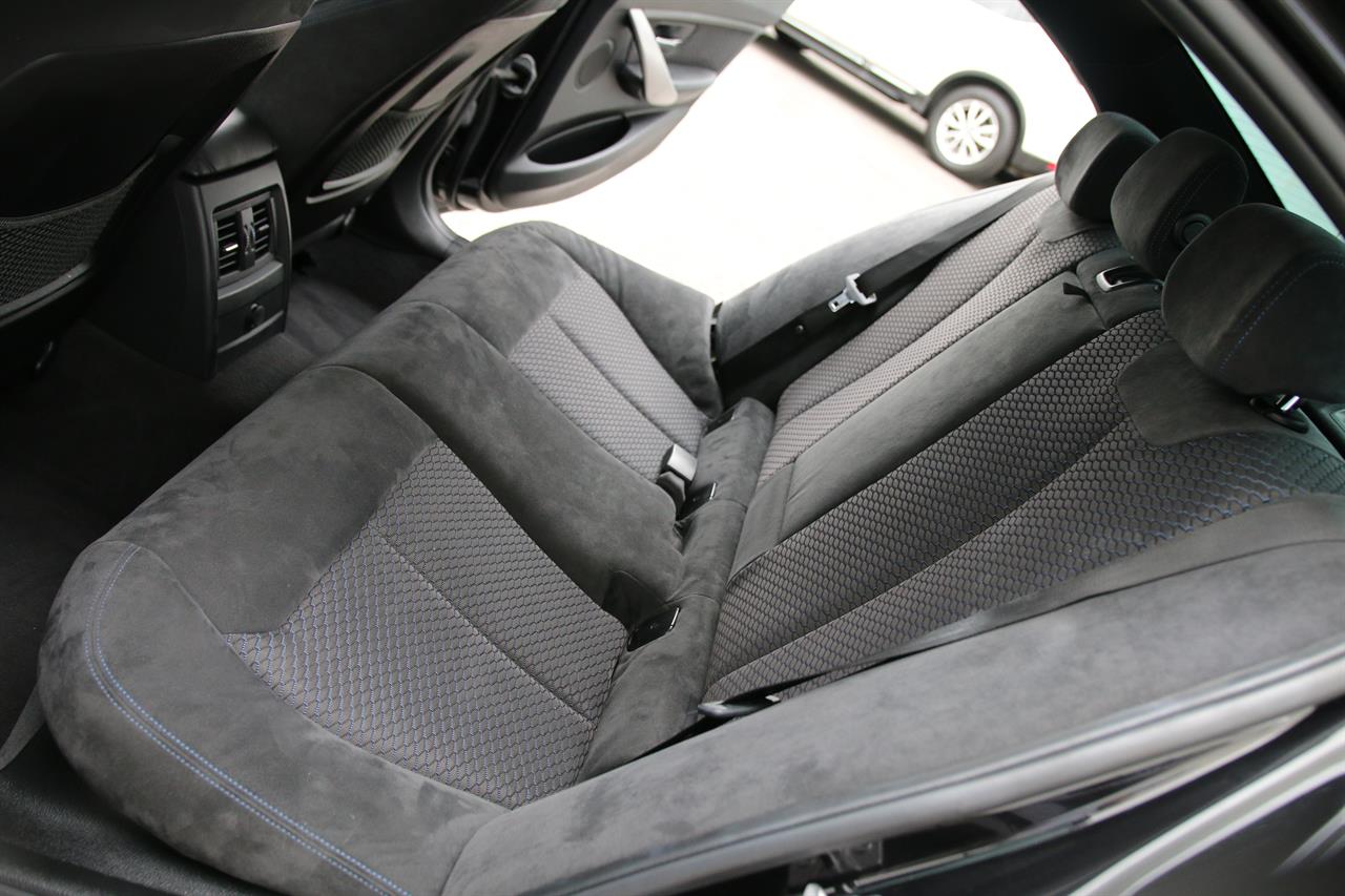 2013 BMW 320i