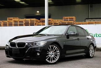 2013 BMW 320i - Thumbnail