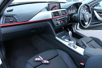 2012 BMW 320i - Thumbnail