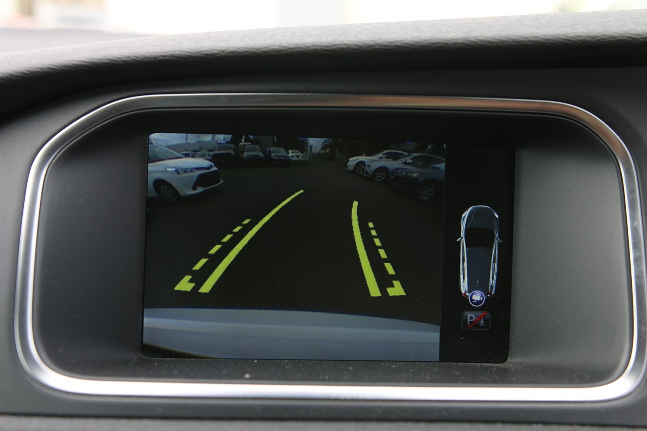 2015 Volvo V40