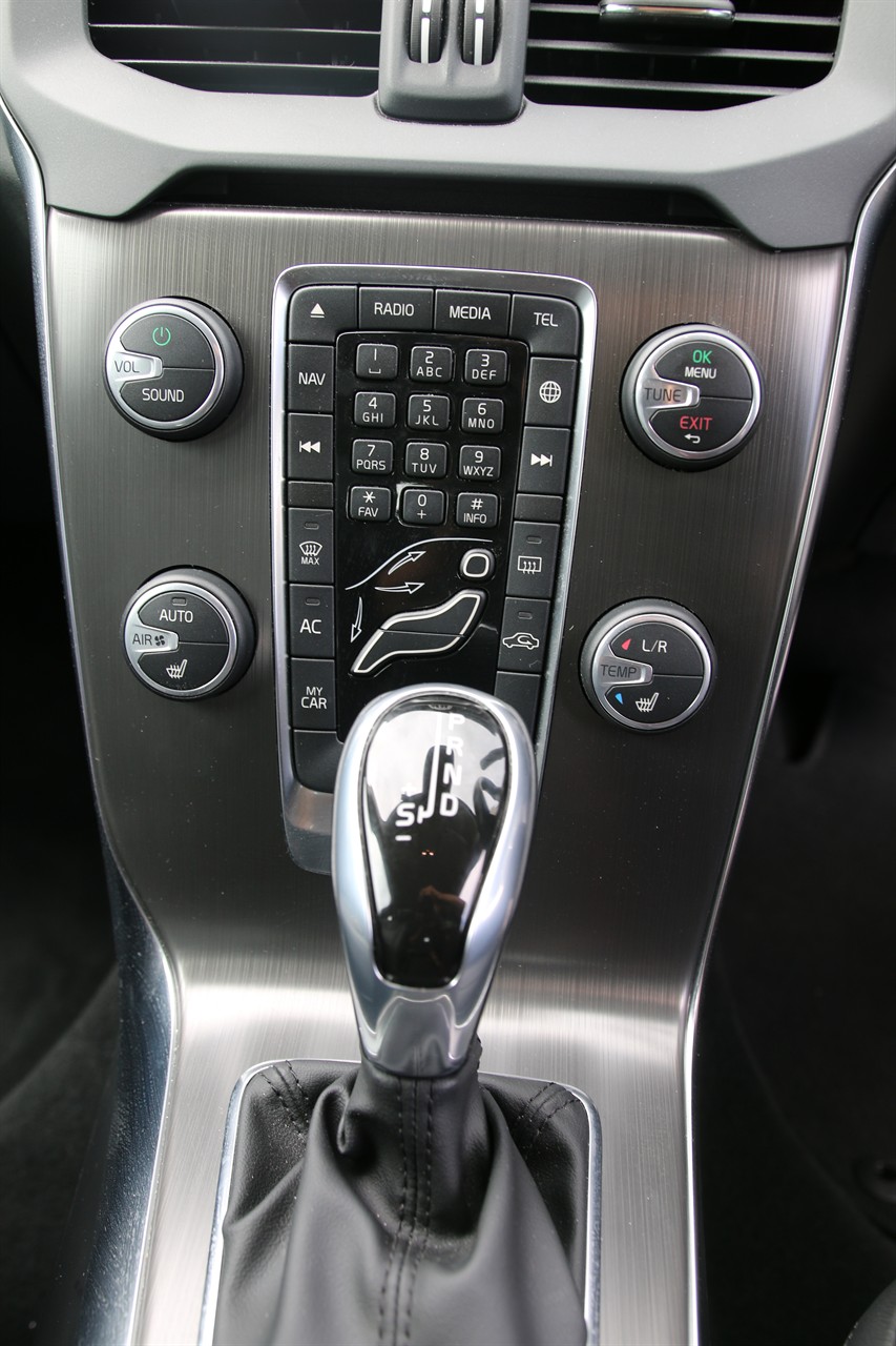 2015 Volvo V40