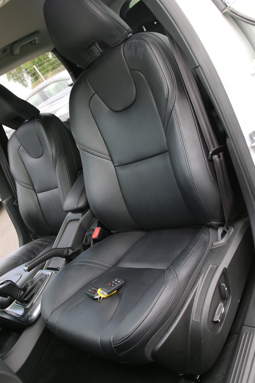 2015 Volvo V40