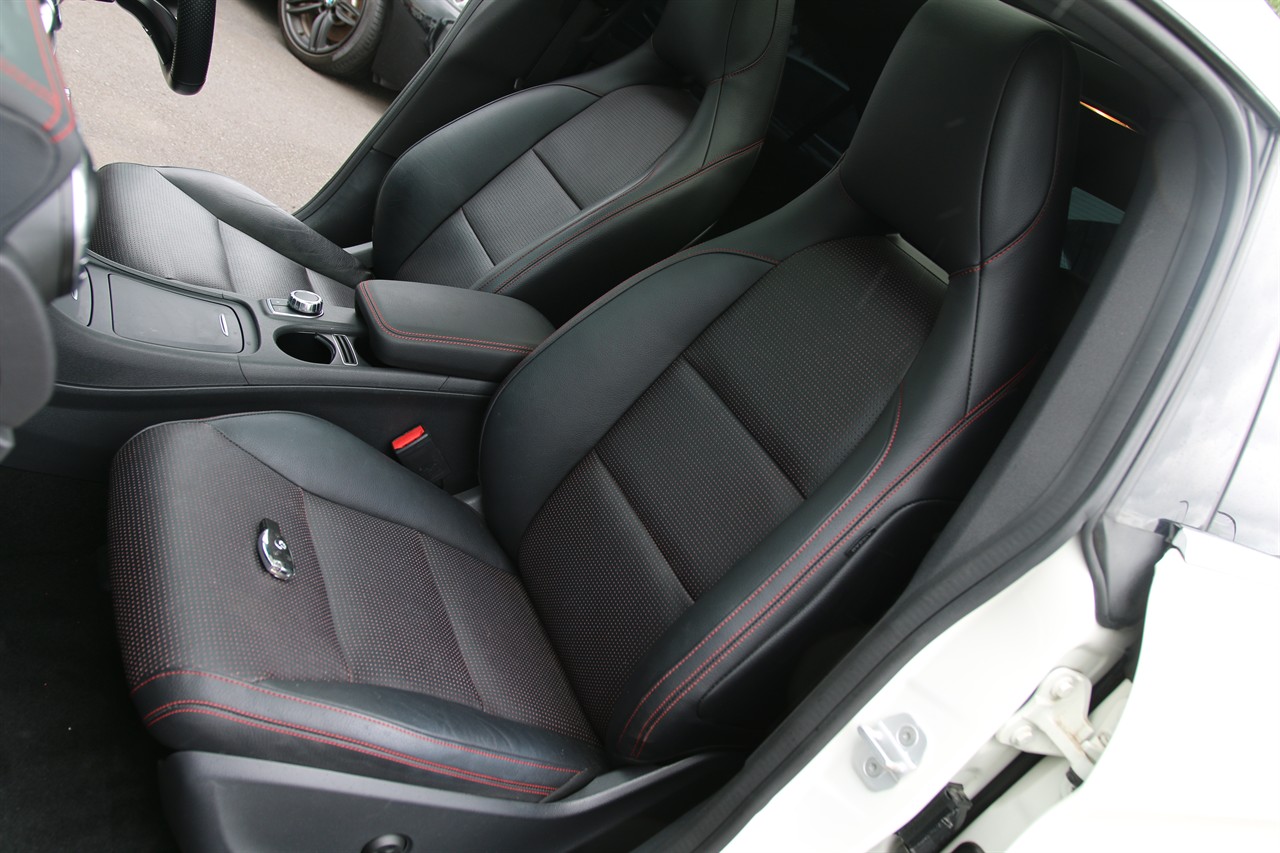 2015 Mercedes-Benz CLA250