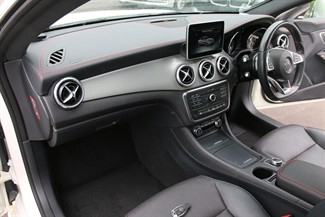 2015 Mercedes-Benz CLA250 - Thumbnail