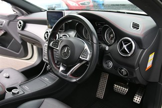 2015 Mercedes-Benz CLA250 - Thumbnail