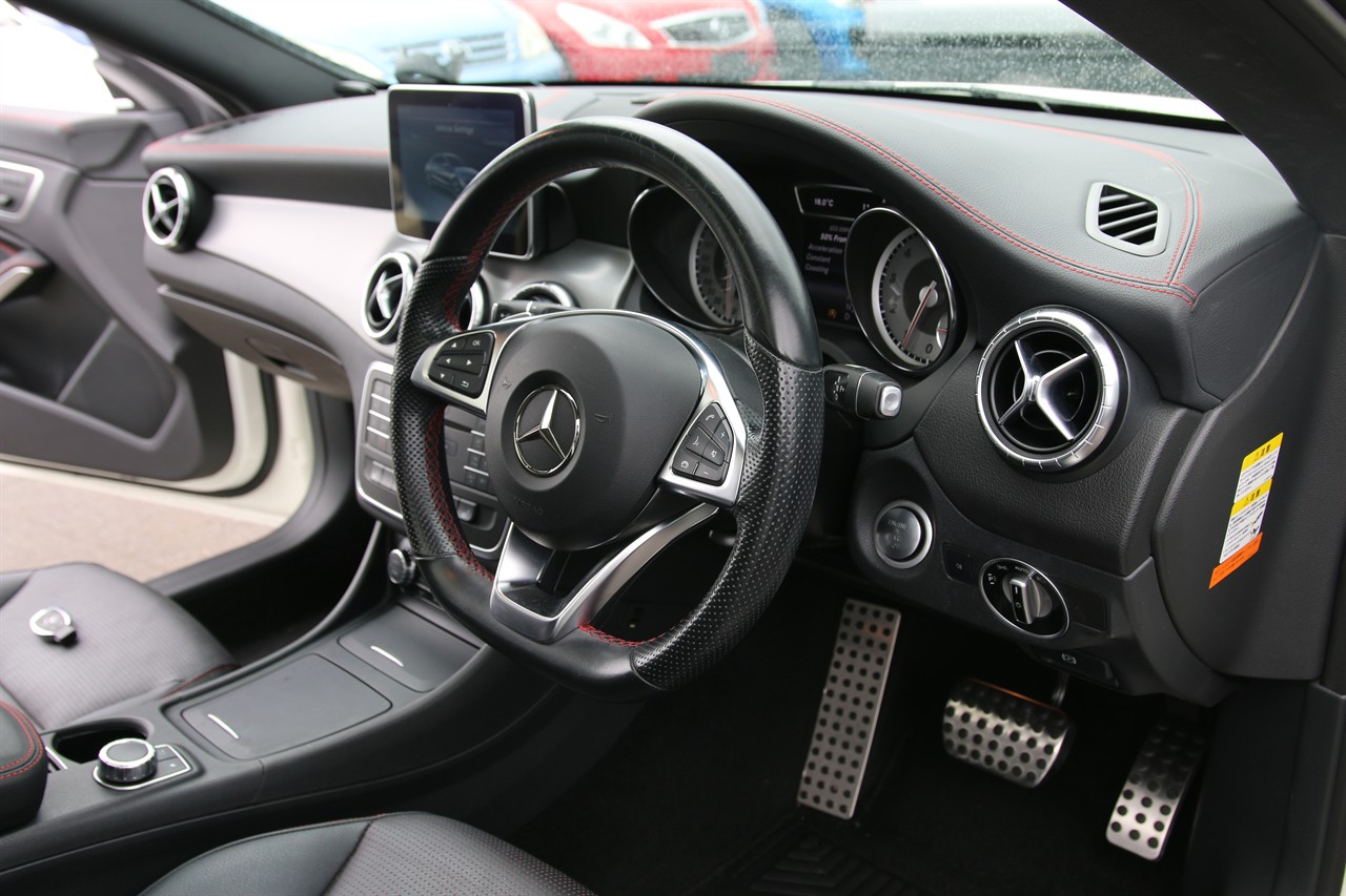 2015 Mercedes-Benz CLA250