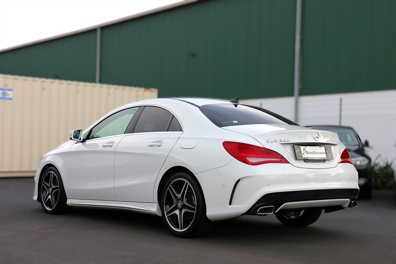 2016 Mercedes-Benz CLA250