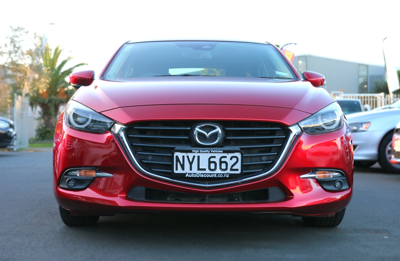2016 Mazda Axela