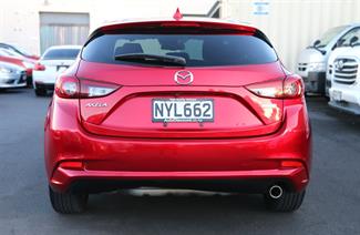 2016 Mazda Axela - Thumbnail