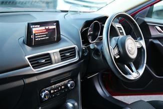 2016 Mazda Axela - Thumbnail