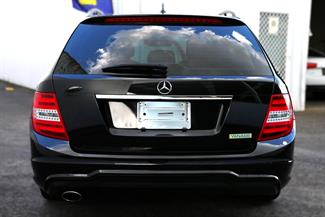 2011 Mercedes-Benz C 200 - Thumbnail