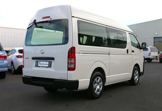 2024 Toyota HIACE - Thumbnail