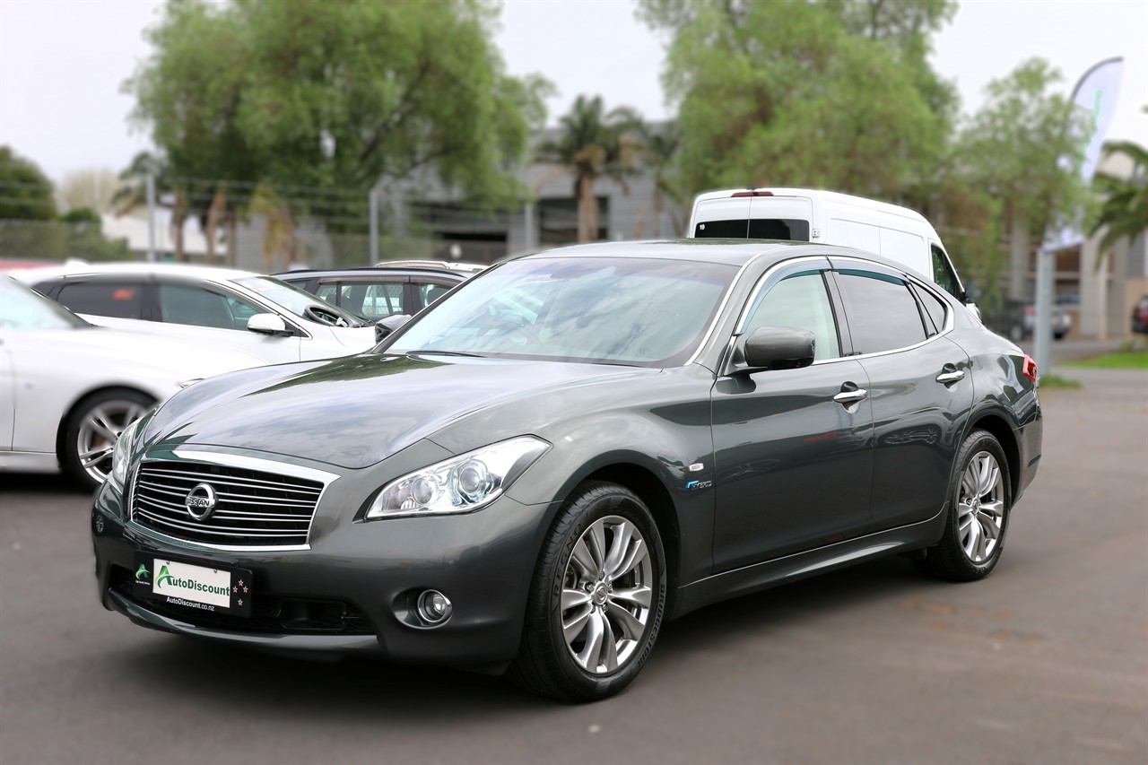 2013 Nissan Fuga
