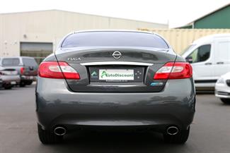 2013 Nissan Fuga - Thumbnail