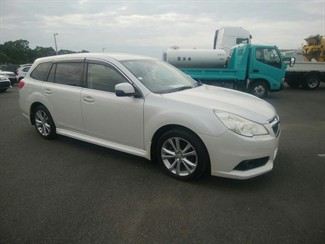 2013 Subaru Legacy - Thumbnail