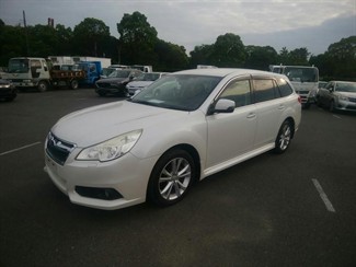 2013 Subaru Legacy - Thumbnail
