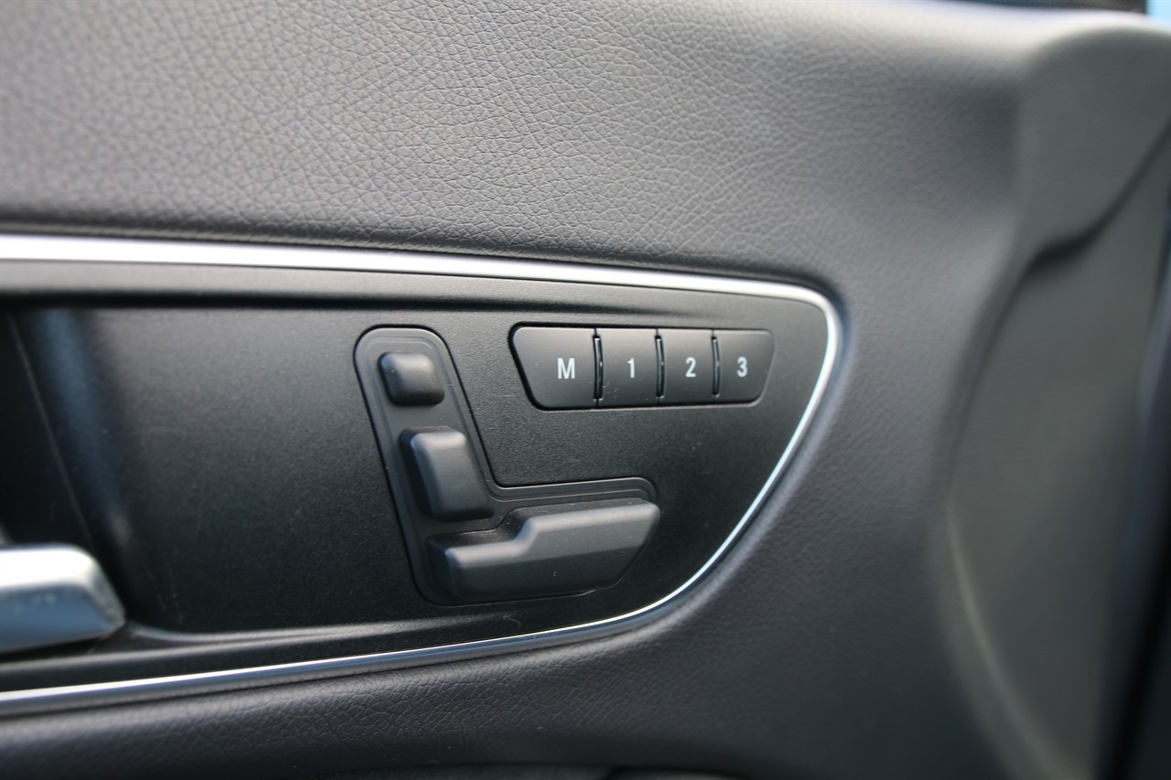 2016 Mercedes-Benz CLA250