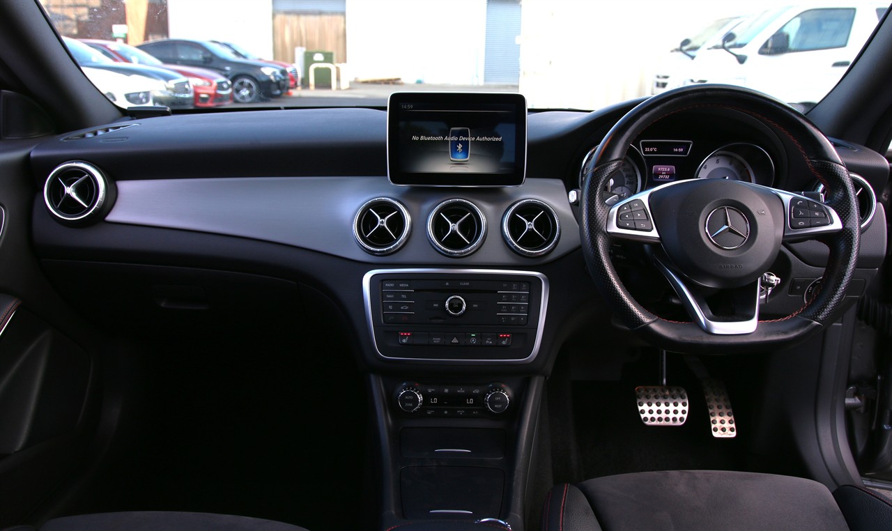2016 Mercedes-Benz CLA250