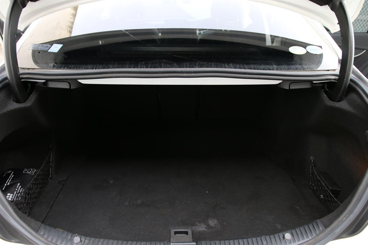 2014 Mercedes-Benz C 200