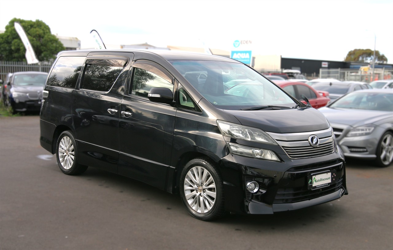 2013 Toyota Vellfire