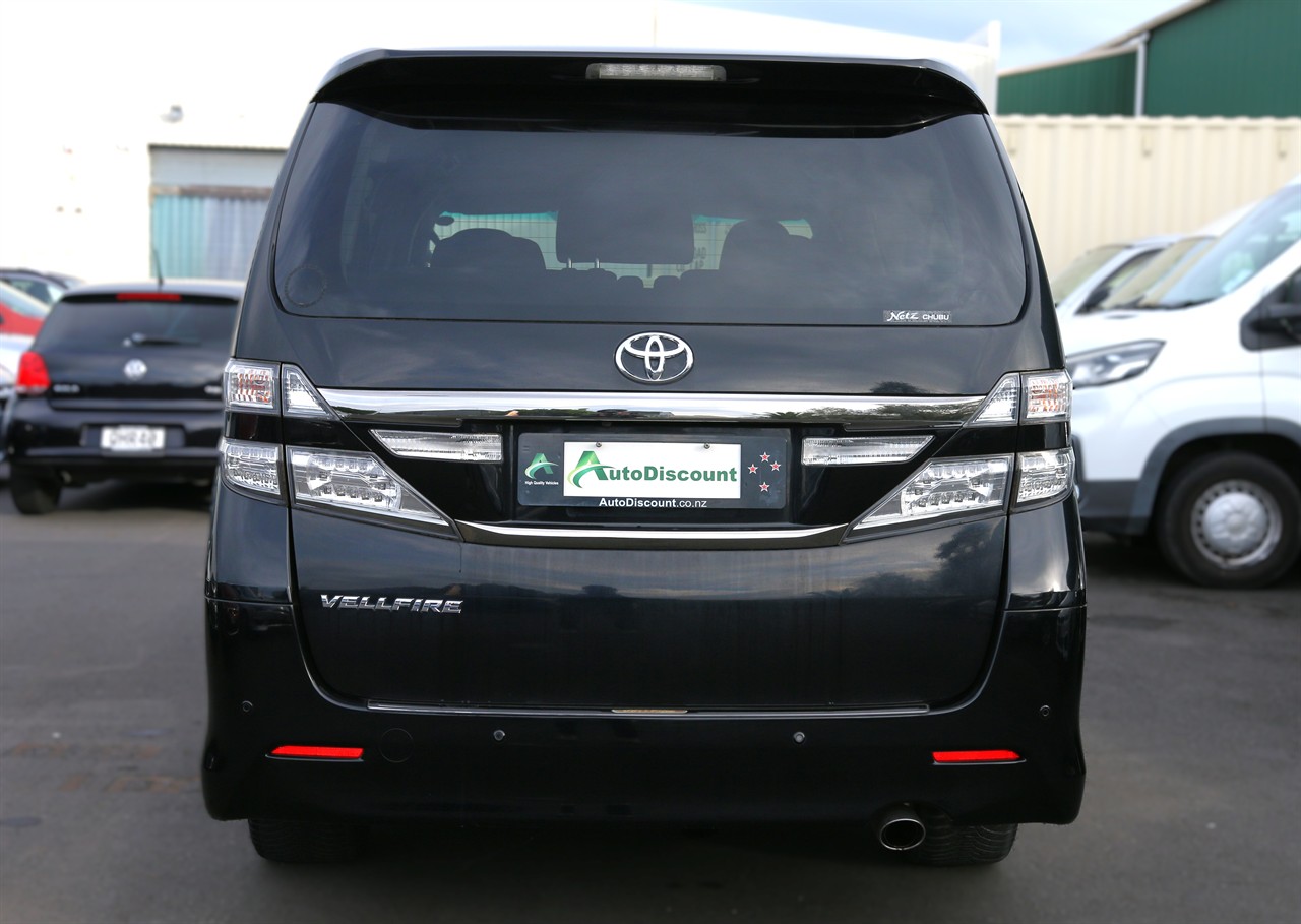 2013 Toyota Vellfire