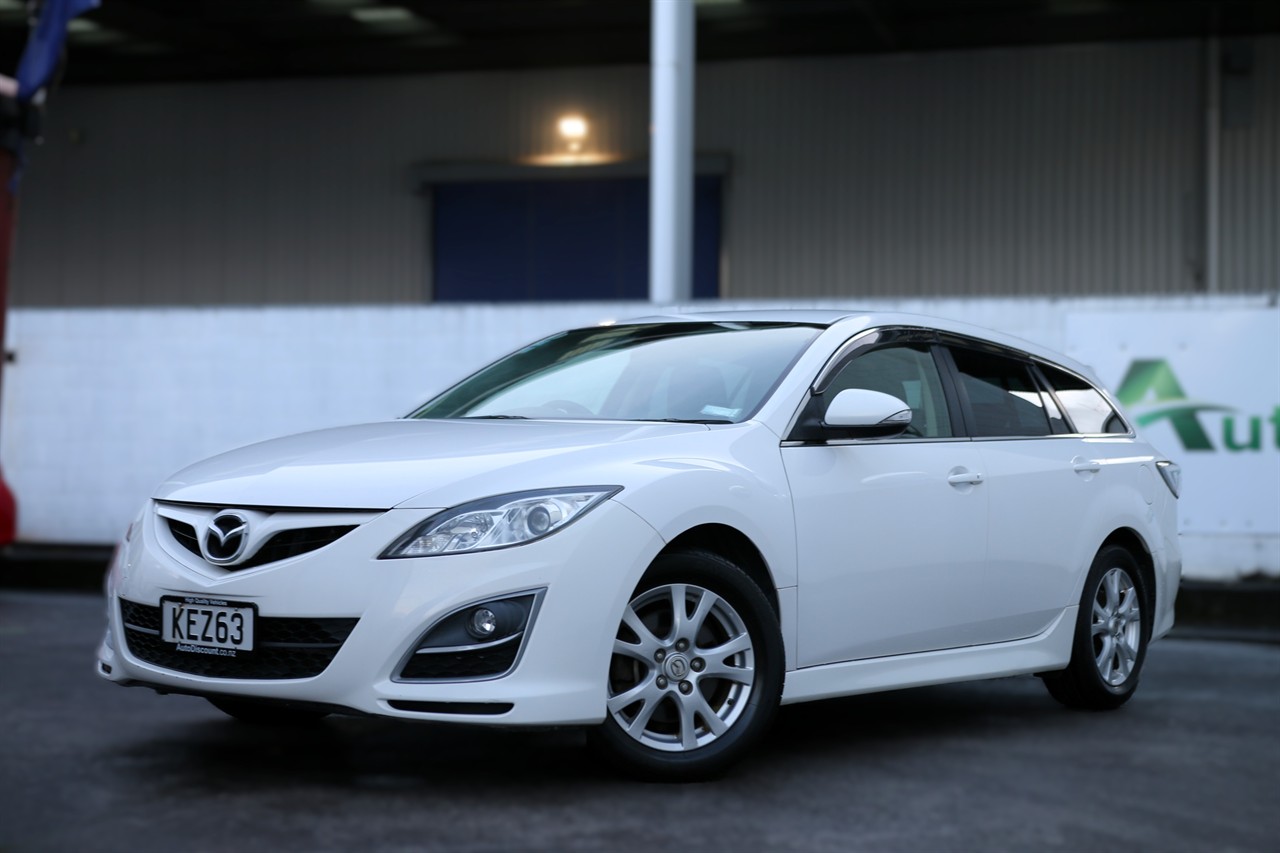 2011 Mazda Atenza
