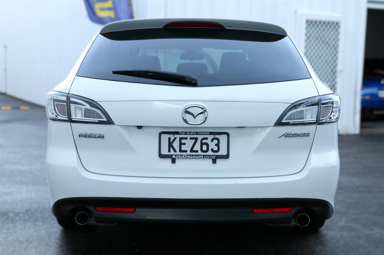 2011 Mazda Atenza